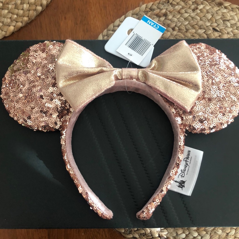 Rose Gold Disney Minnie Ears